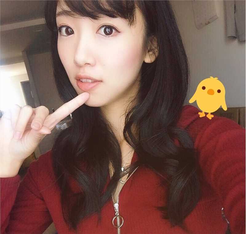 优质日本清纯美女坂口ちな养眼私拍美照相册