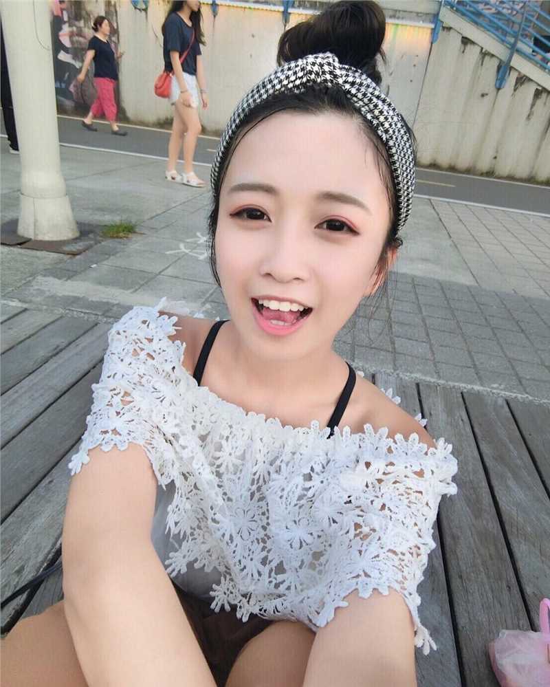 精选90后清纯可爱美女林芷葳私拍美照图片图册