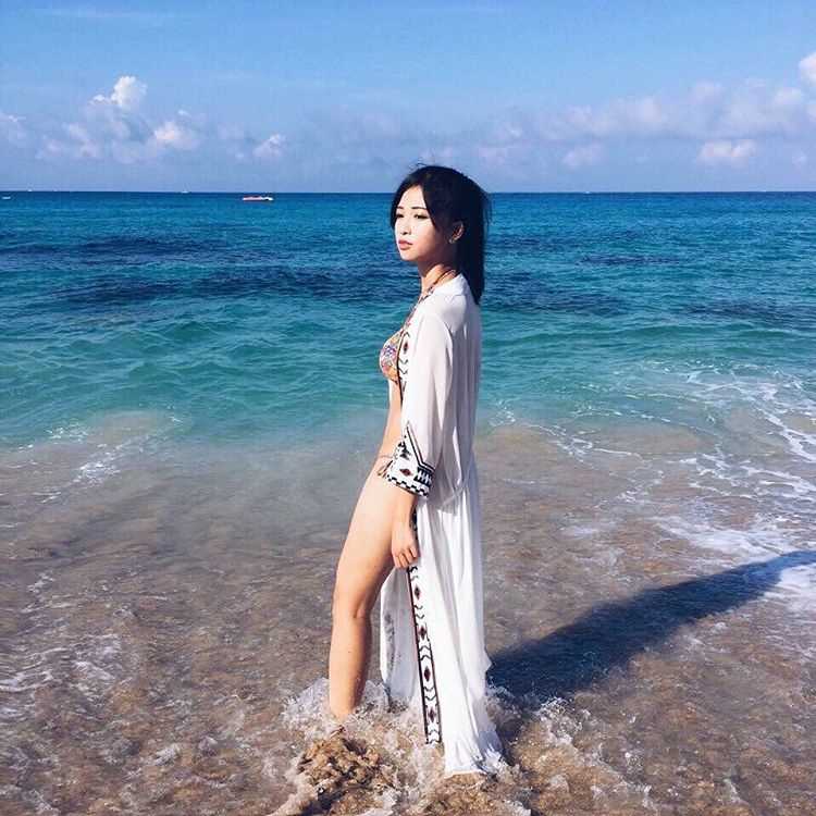 精选90后清纯可爱美女林芷葳私拍美照图片图册