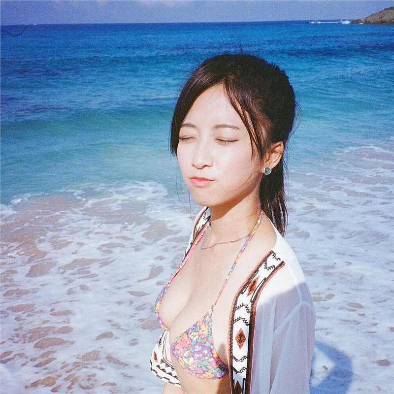 精选90后清纯可爱美女林芷葳私拍美照图片图册