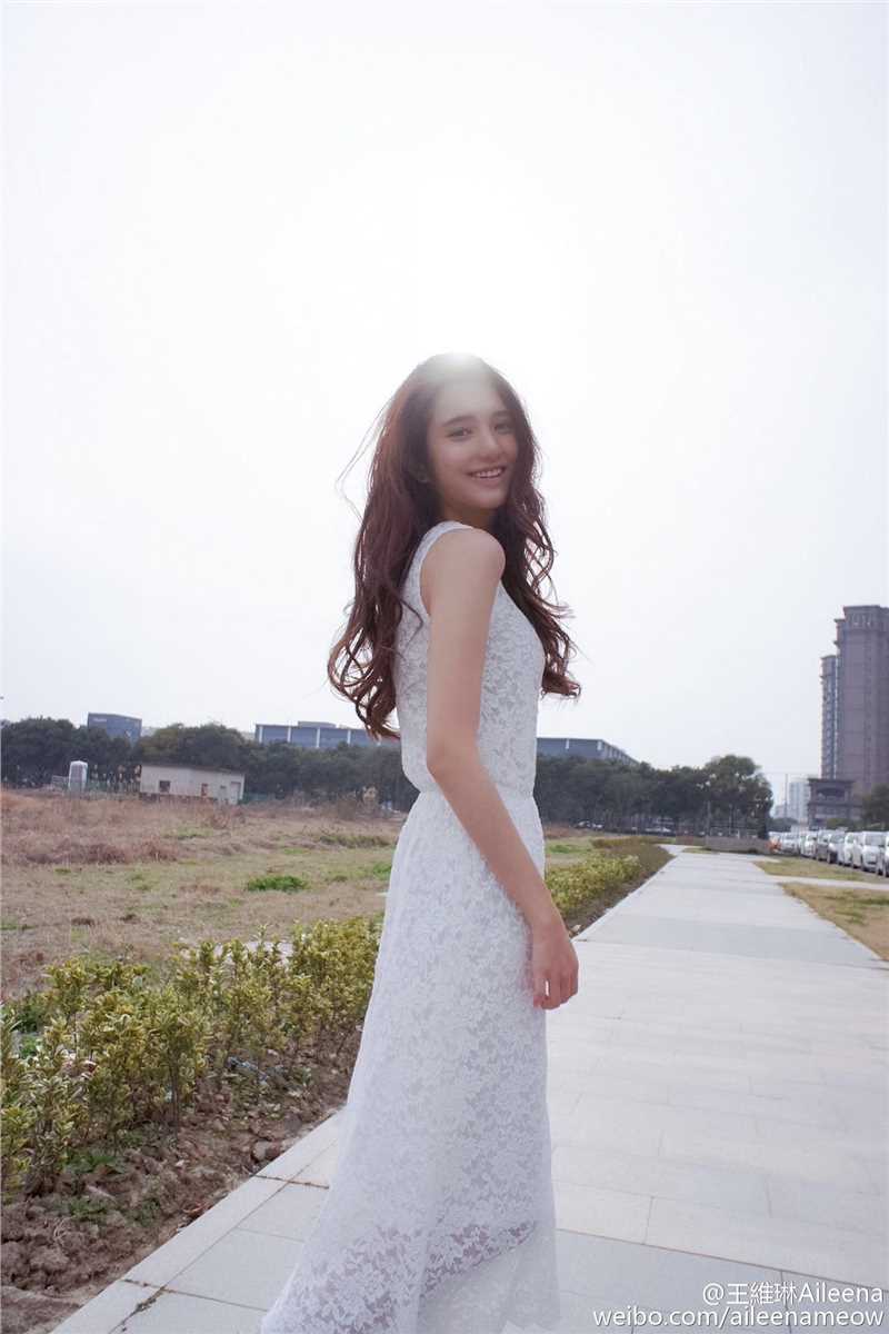 优质武大女神校花王维琳清纯摄影图片相册