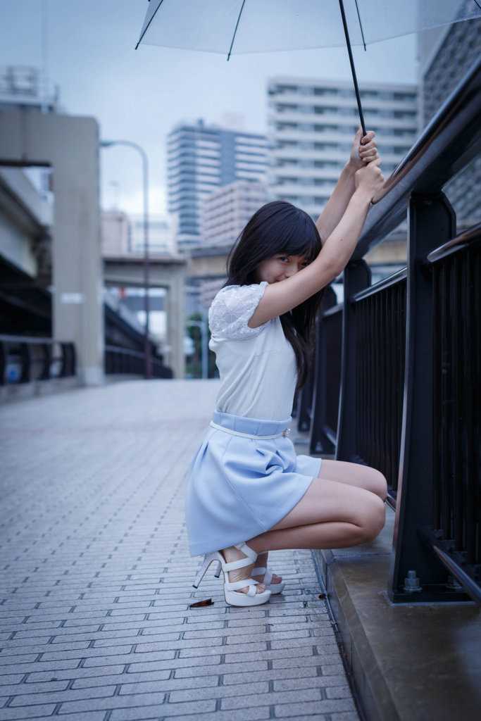 高清日本清纯美女铃木茜音户外图片图集