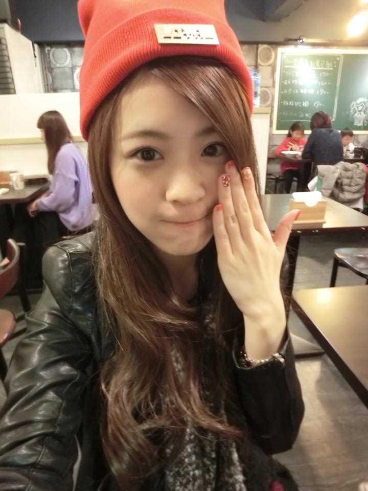 精选台湾清纯美女张语哝图片图册