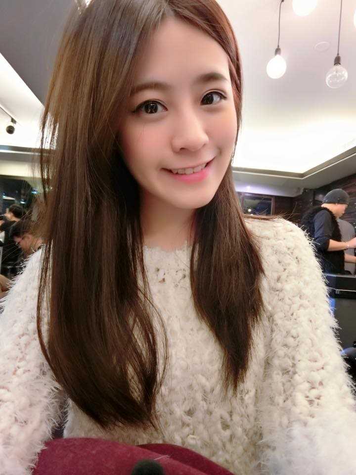 精选台湾清纯美女张语哝图片图册