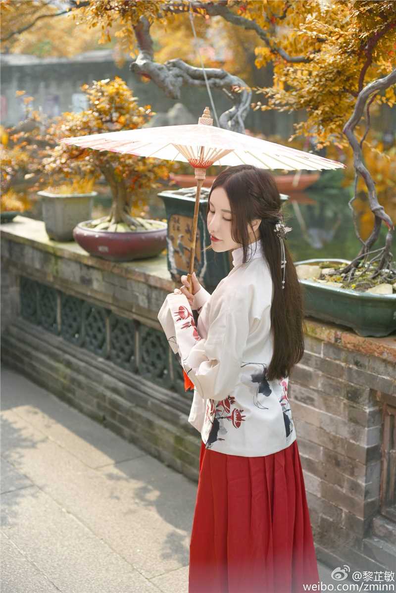 特别专辑90后氧气清纯美女黎芷敏私拍美图图片