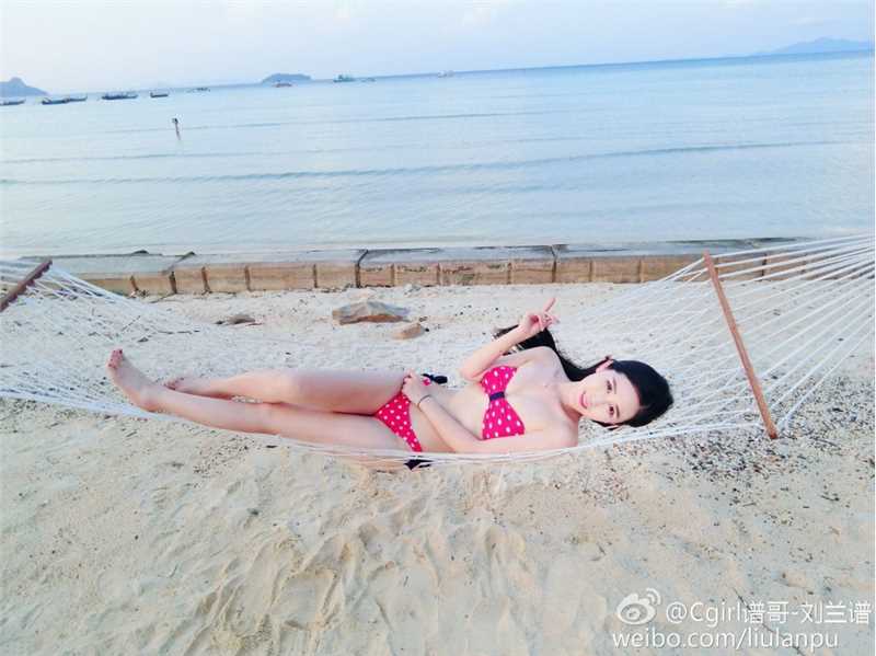 精选小蛮腰美女刘兰谱清纯私拍图片图册