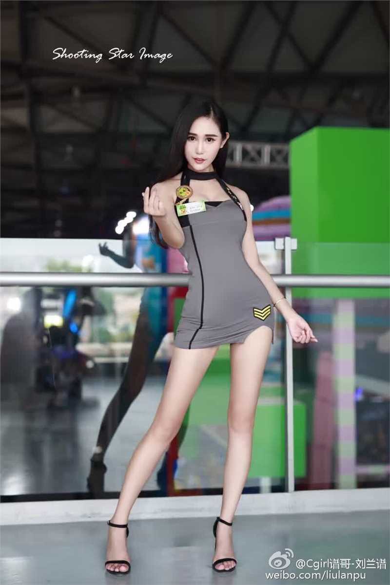 精选小蛮腰美女刘兰谱清纯私拍图片图册