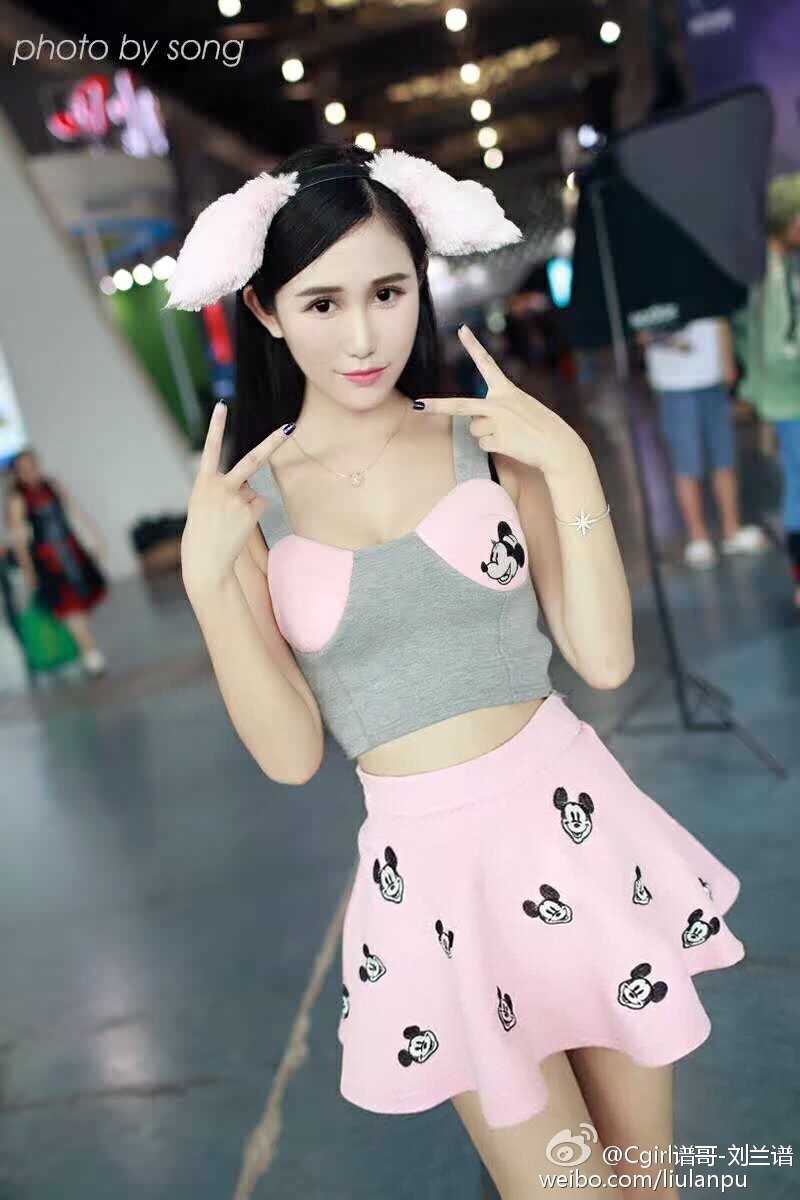 精选小蛮腰美女刘兰谱清纯私拍图片图册