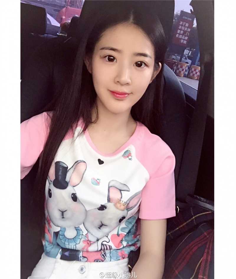 高清清纯美女模特超级小琳儿微博私拍图片图集