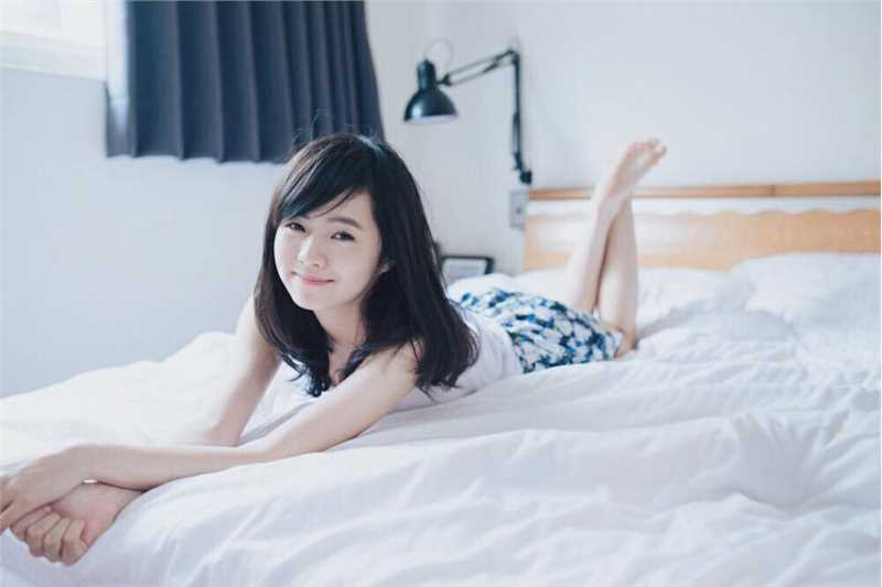 优质清纯氧气美女简廷芮美图欣赏图片