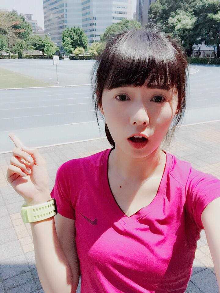 优质清纯氧气美女简廷芮美图欣赏图片