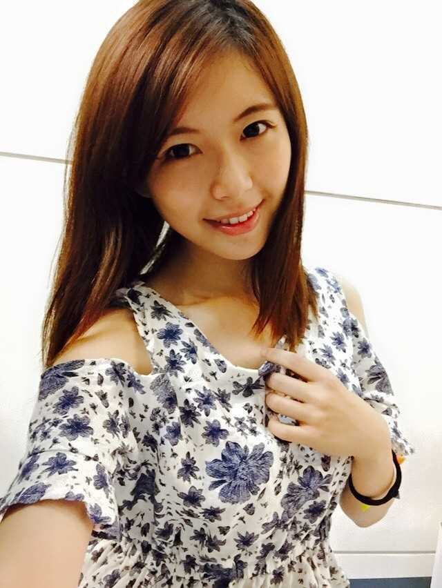 优质大学清纯美女林妤臻私拍图片相册