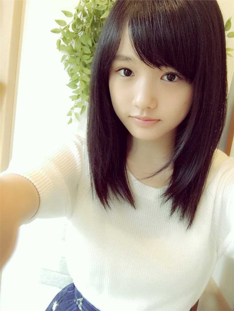 优质日本15岁美少女安藤咲桜清纯图片图片