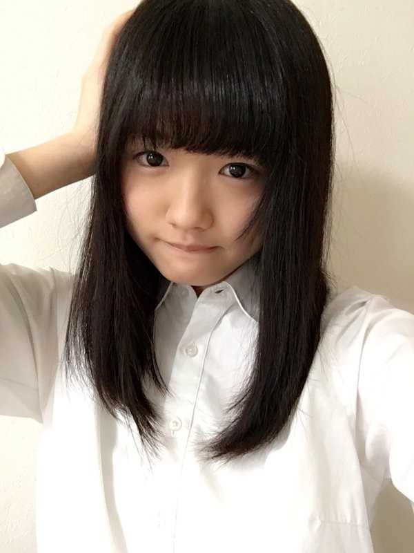 优质日本15岁美少女安藤咲桜清纯图片图片