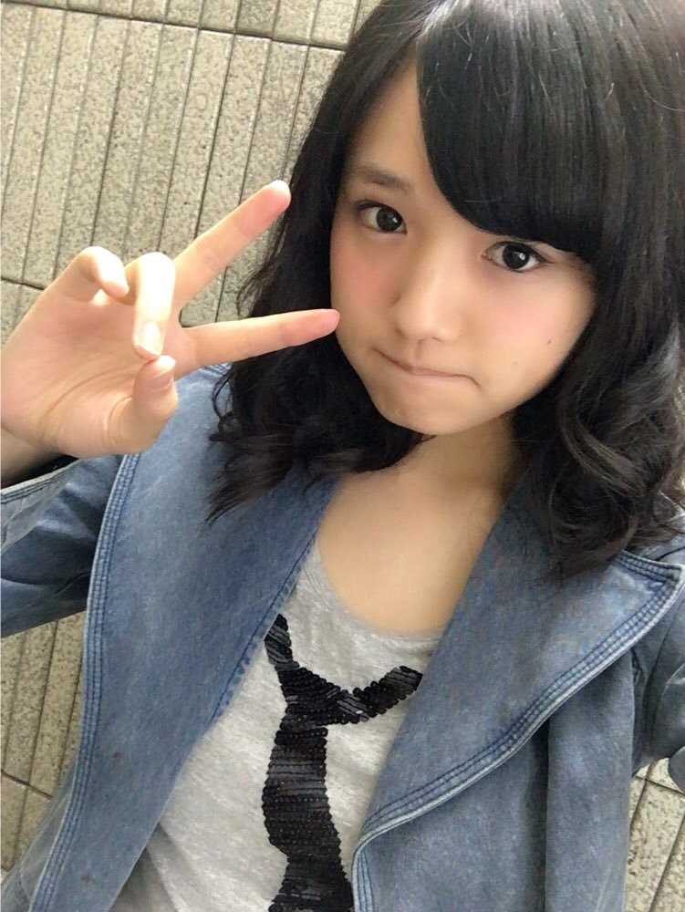 优质日本15岁美少女安藤咲桜清纯图片图片