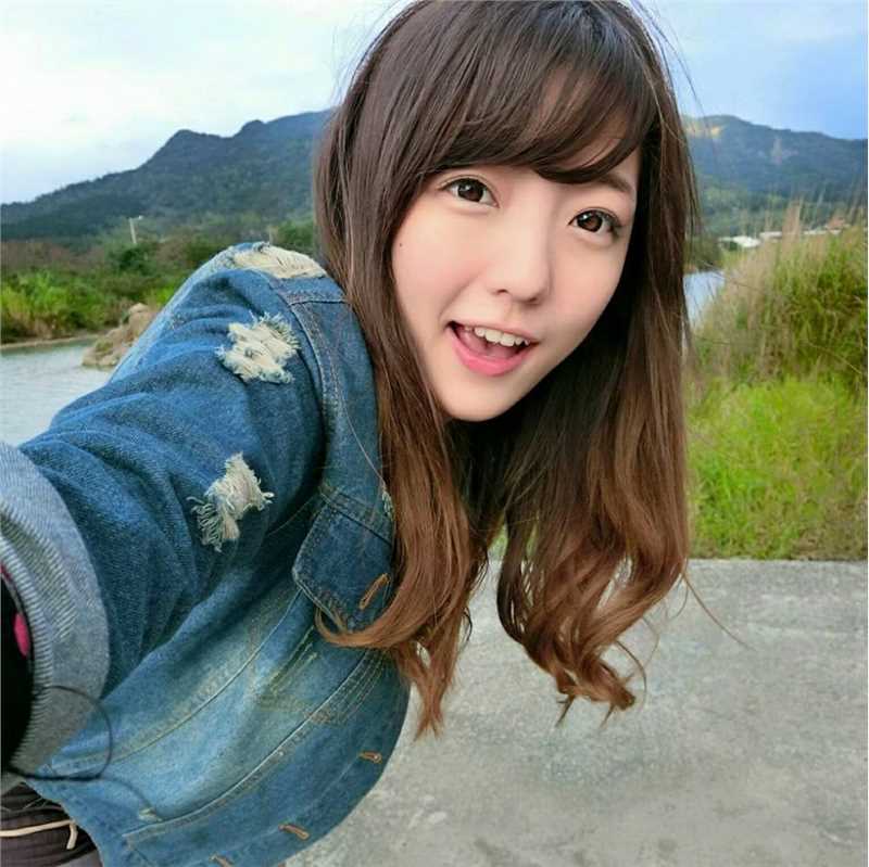 最新台湾郑茜珊清纯私拍壁纸