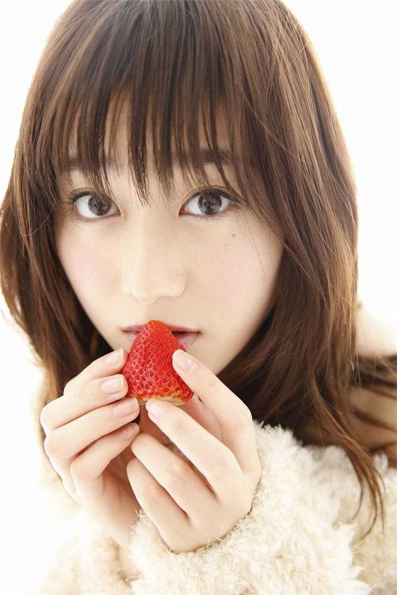 优质日本美少女组合成员守屋茜清纯私拍图片相册