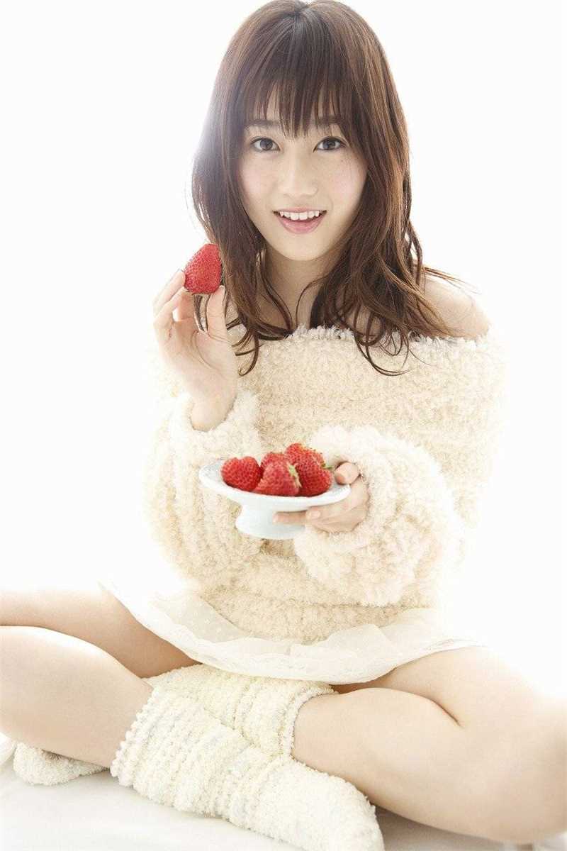 优质日本美少女组合成员守屋茜清纯私拍图片相册