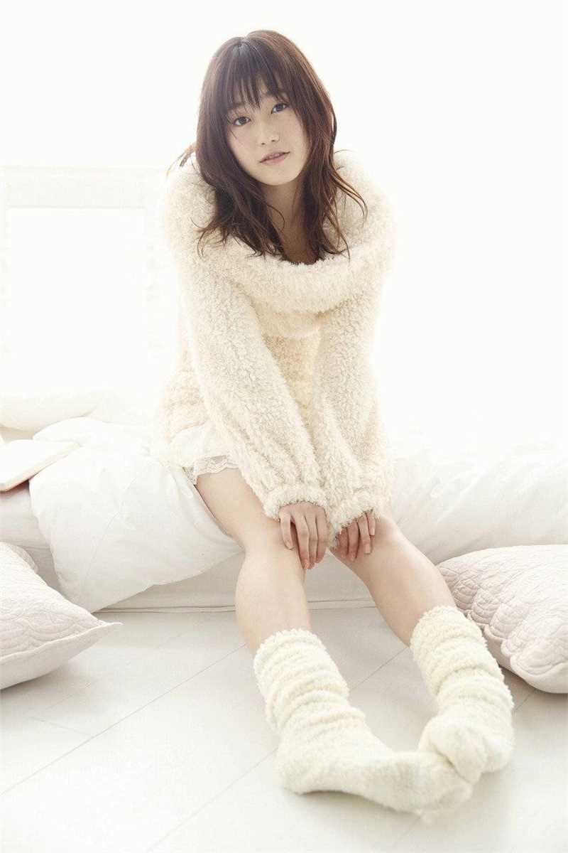 优质日本美少女组合成员守屋茜清纯私拍图片相册