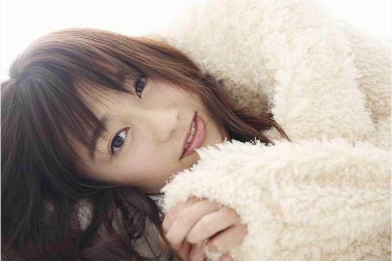 优质日本美少女组合成员守屋茜清纯私拍图片相册