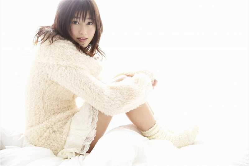 优质日本美少女组合成员守屋茜清纯私拍图片相册