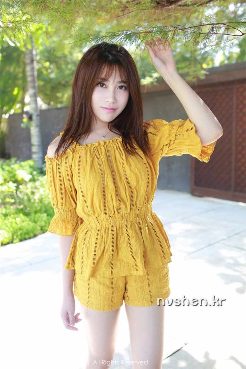 秀人网清纯美女模特许诺Sabrina外拍图片