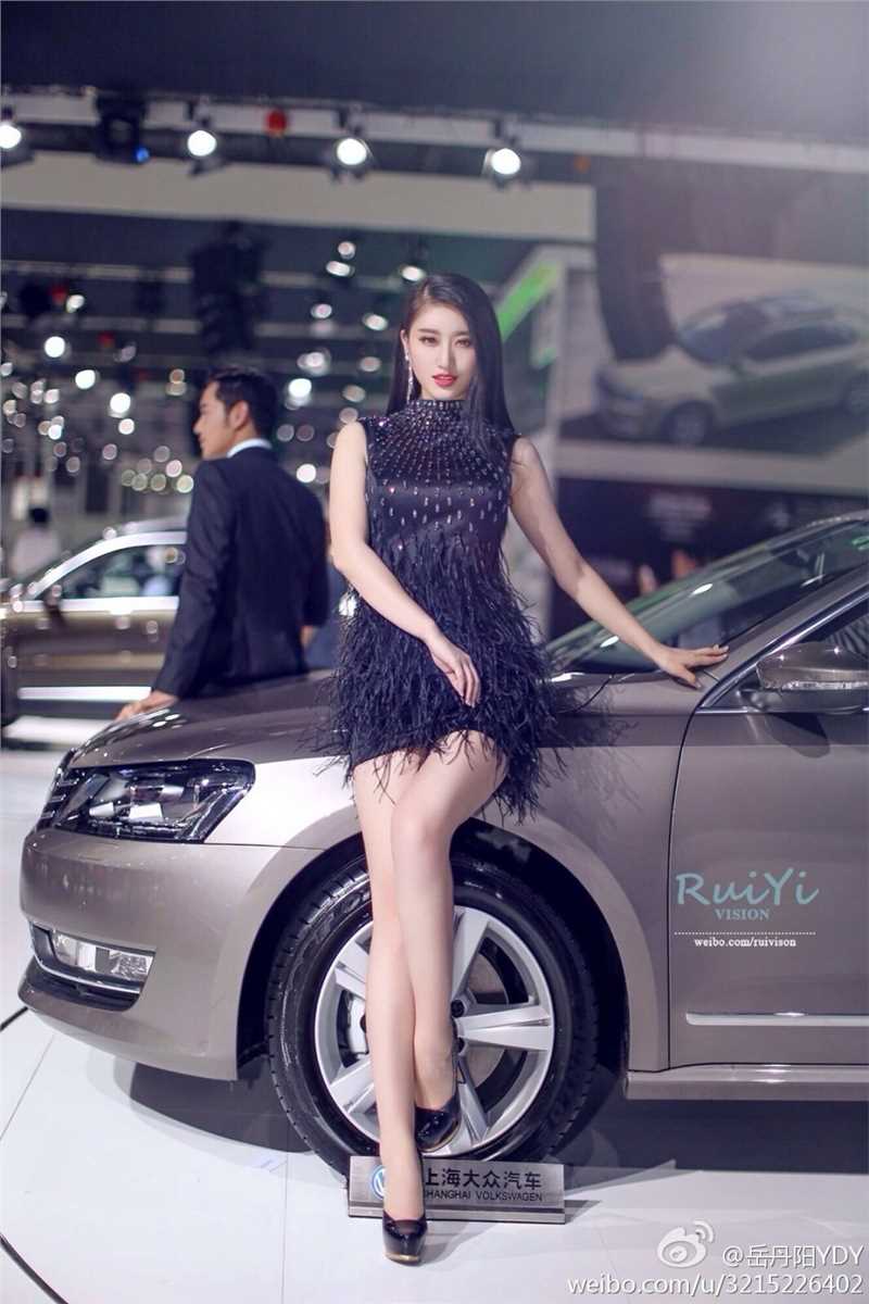 90后美女校花岳丹阳清纯