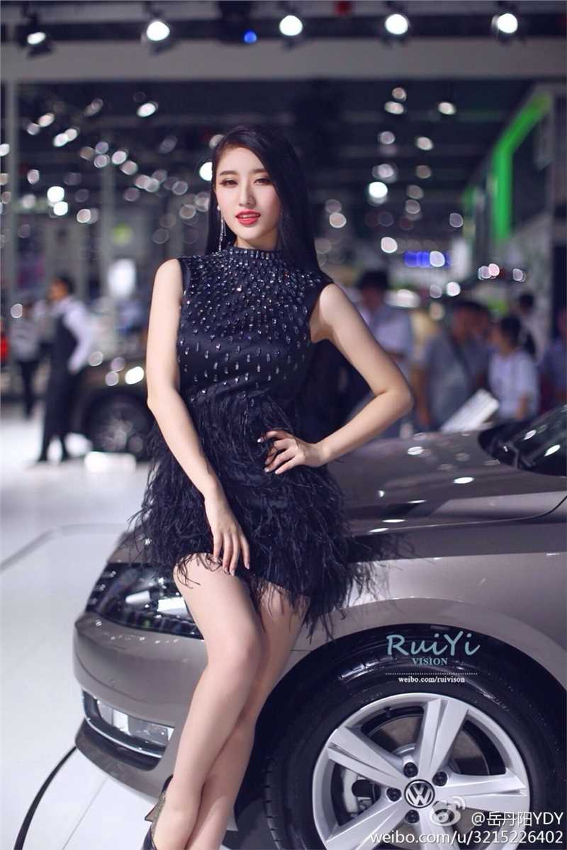 90后美女校花岳丹阳清纯