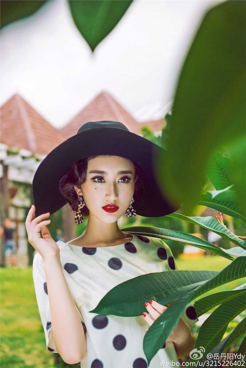 90后美女校花岳丹阳清纯