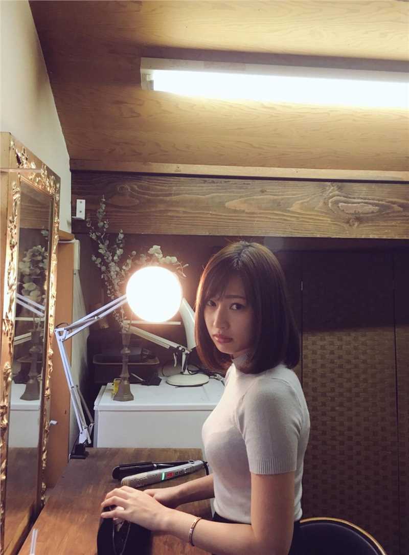 最新日本学生模特中尾有伽清纯甜美图片图集