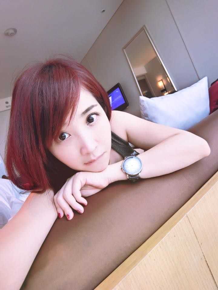 优质台湾美女主播黄若薇Vivi清纯图片