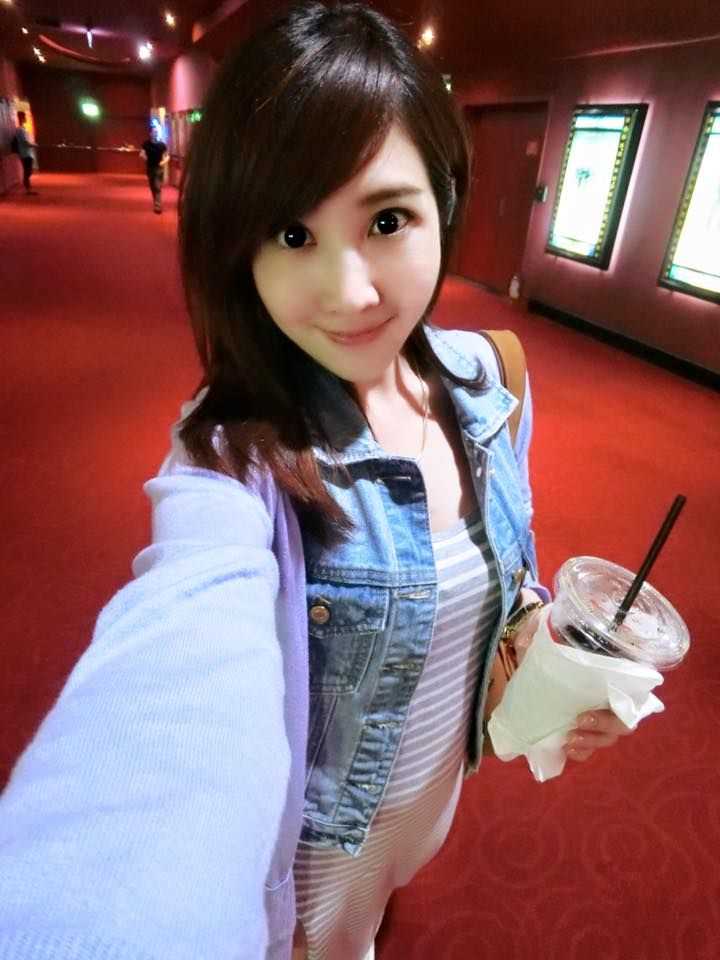 优质台湾美女主播黄若薇Vivi清纯图片