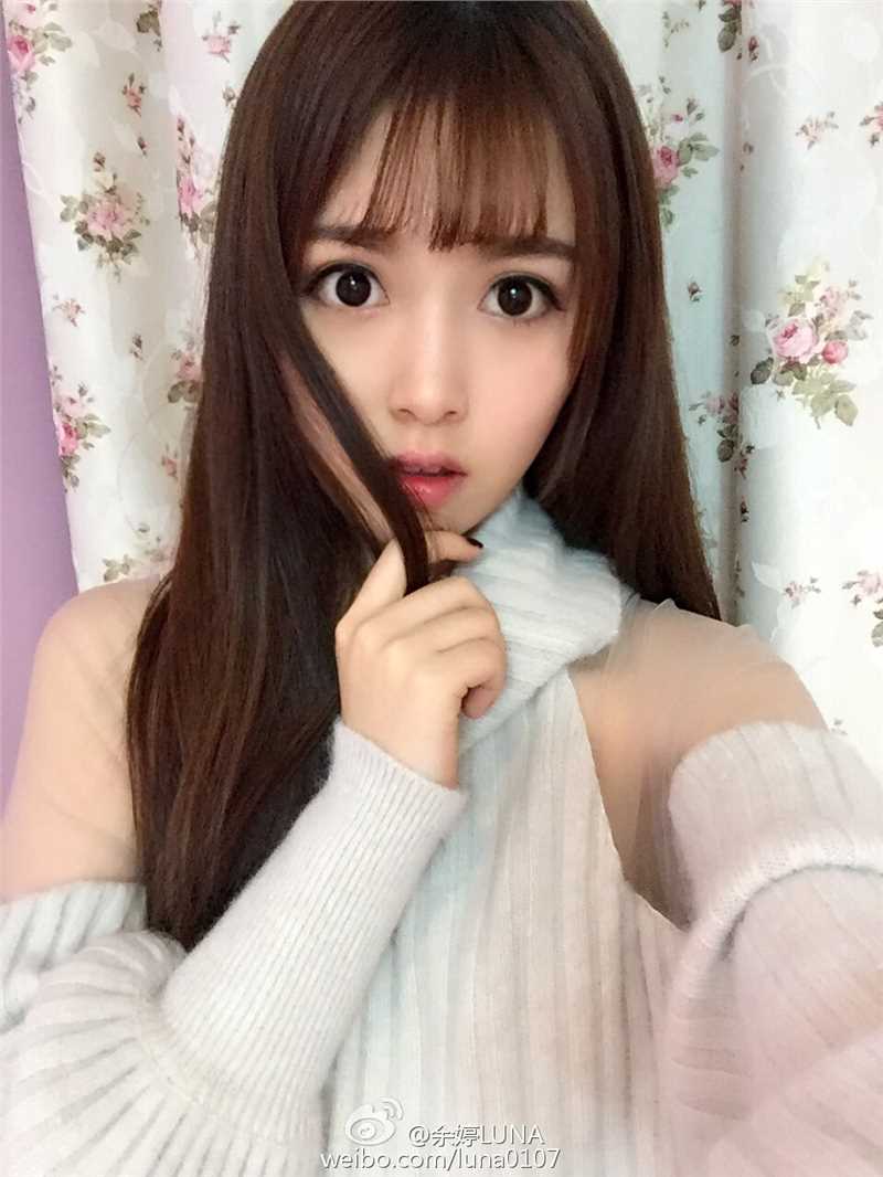 高清清纯美女校花余婷luna微博图集