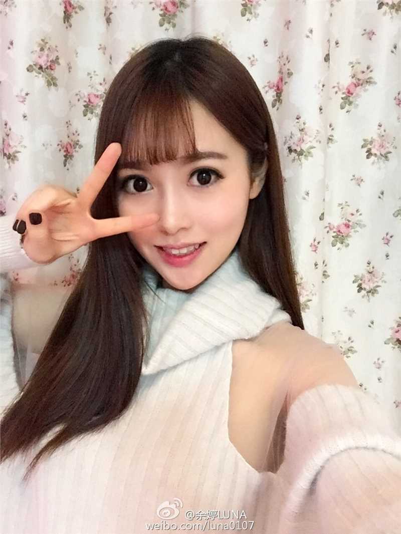 高清清纯美女校花余婷luna微博图集