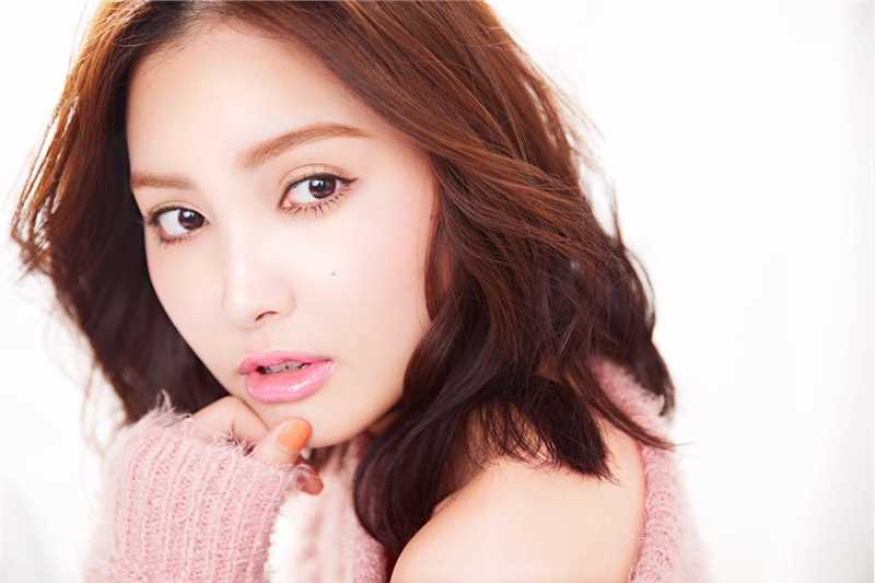 最全台湾美女模特方薆甯私房清纯相册