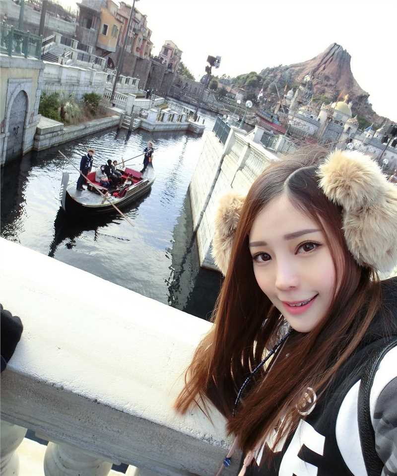 优质90后清纯美女Ehuey,Huey图片相册