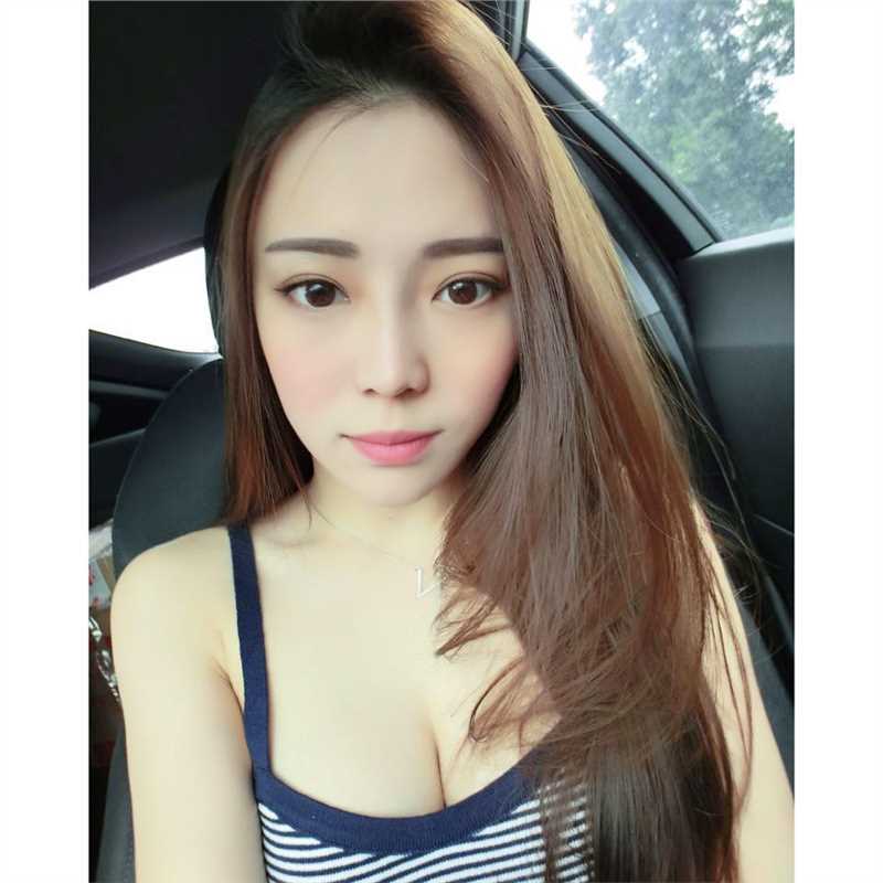优质90后清纯美女Ehuey,Huey图片相册