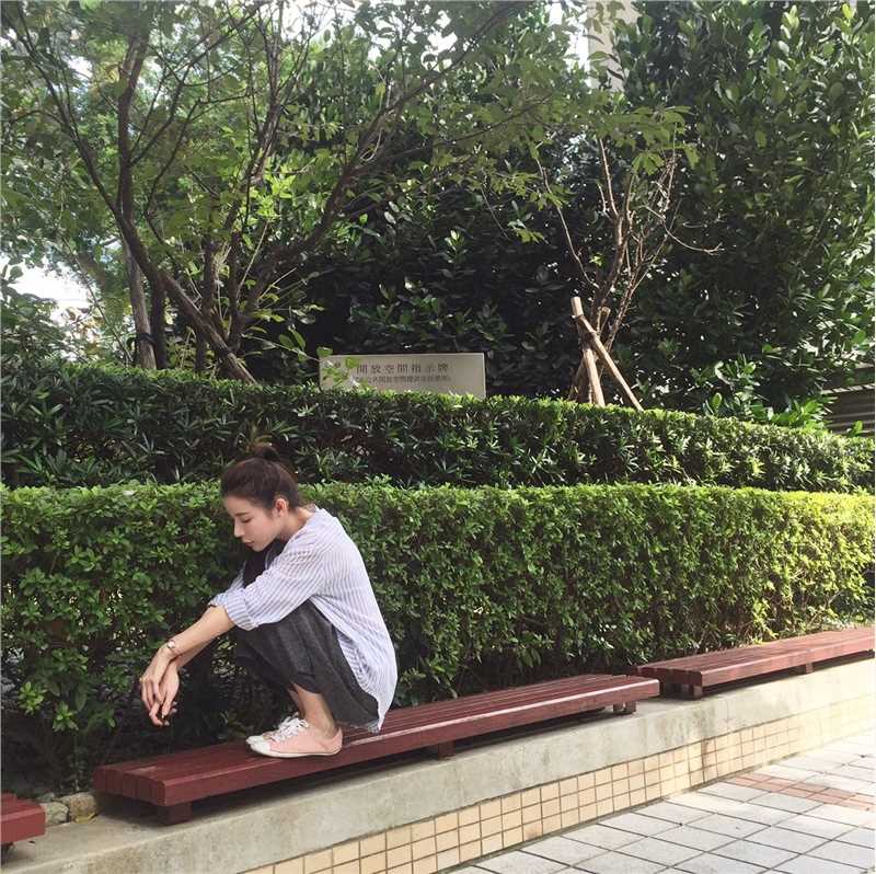 网拍女神陈滢安清纯图集