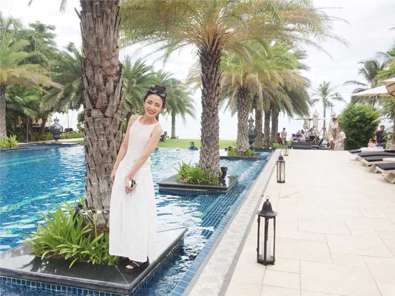 高清网拍模特美女杨君怡清纯摄影图集