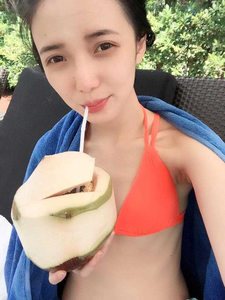 高清网拍模特美女杨君怡清纯摄影图集