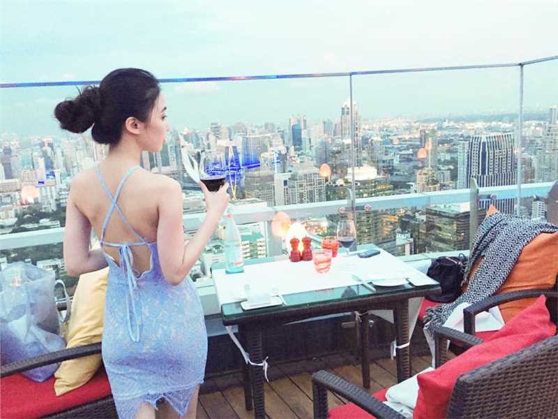 高清网拍模特美女杨君怡清纯摄影图集