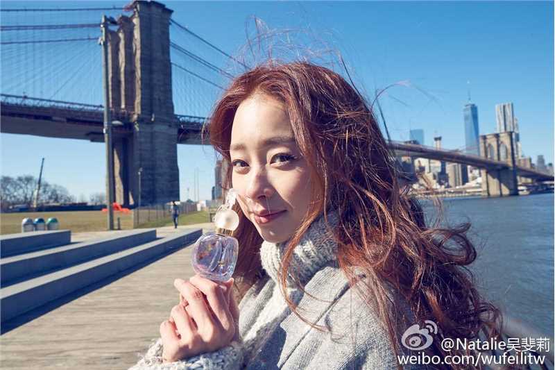 最新台湾网拍模特吴斐莉Natalie清纯摄影图集