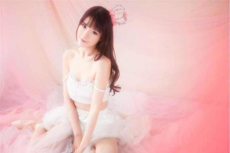 韩国气质美女梦幻迷情私房