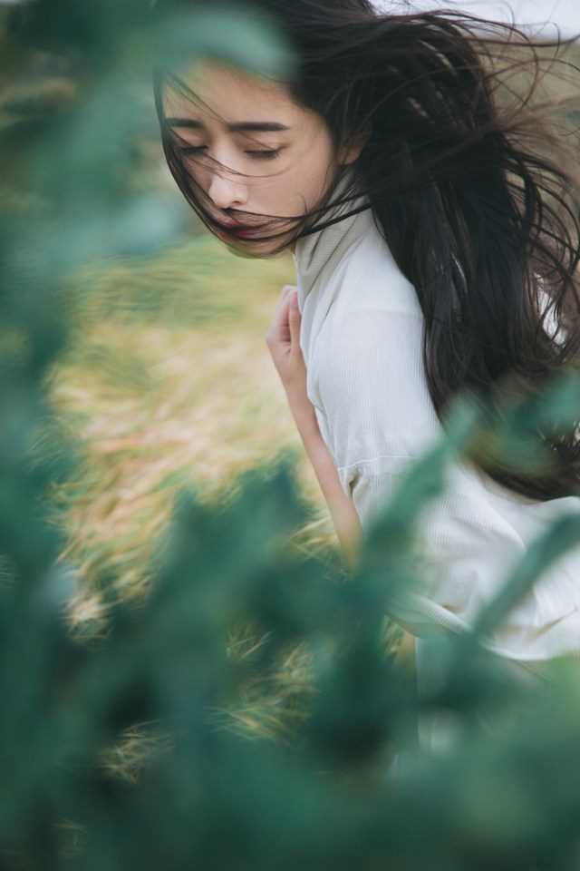 精选长发清纯气质女神古风白衣文艺图册