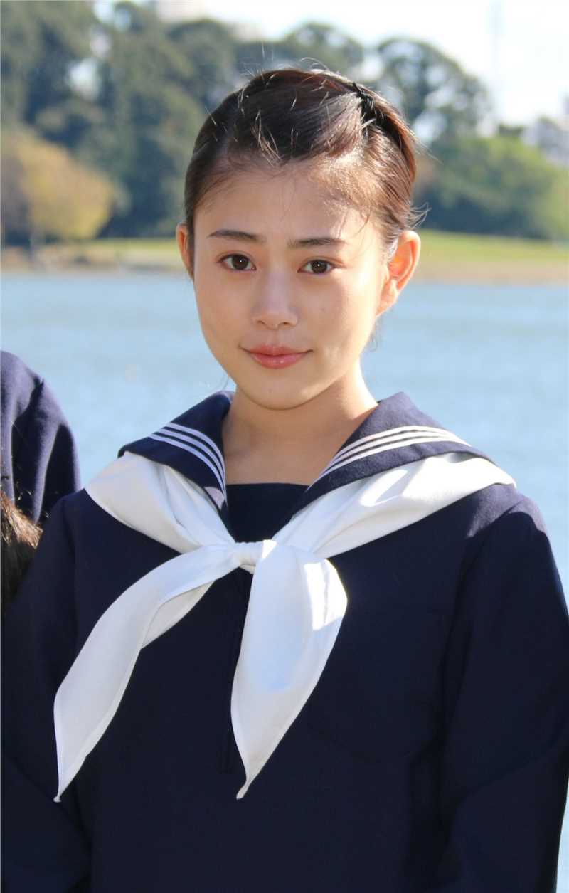 日本实力派演员高畑充希清纯唯美