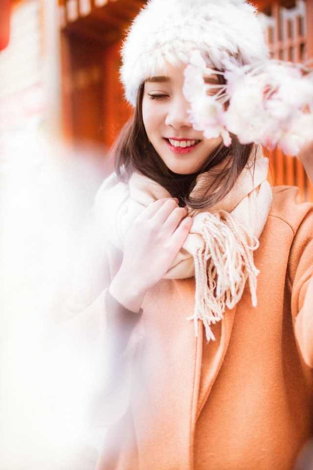 精选清纯电眼女神樱花树下的唯美图册