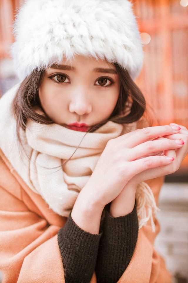 精选清纯电眼女神樱花树下的唯美图册