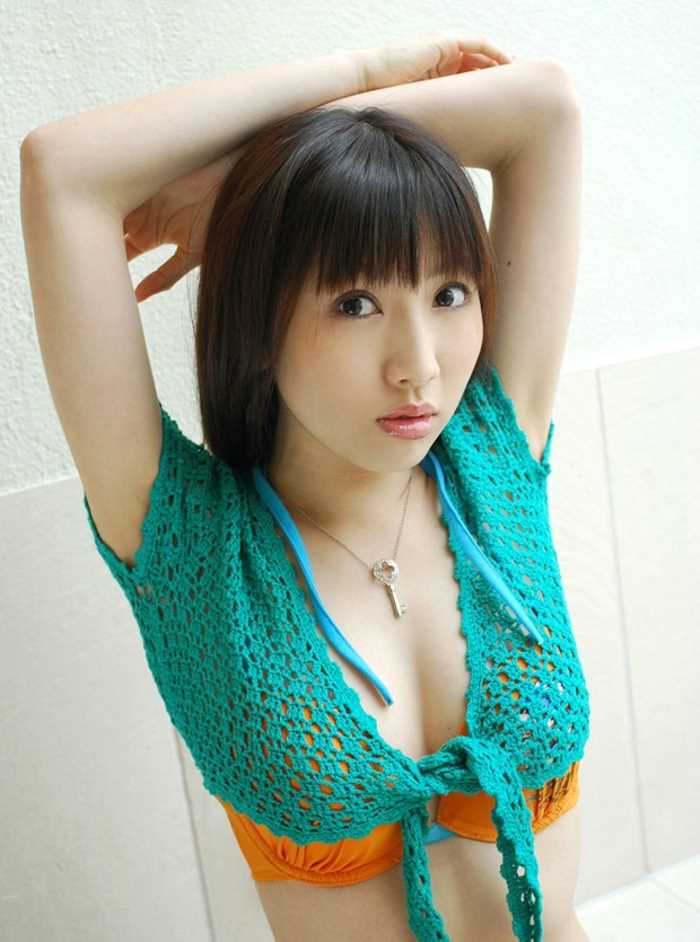 特别专辑清纯少女酥胸上演性感图片