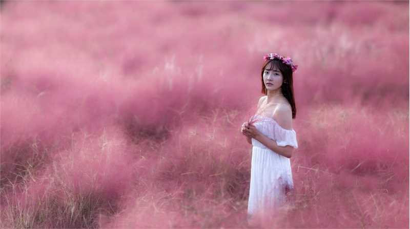 高清长发美女户外纯白清纯唯美图册