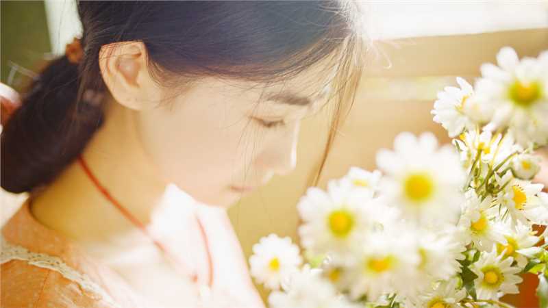 最全90后清纯美女居家照片相册